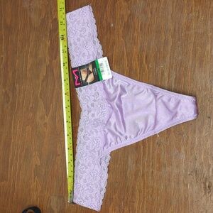 🔥 Maidenform Dream Thong L/XL Lavender lace waist nwt